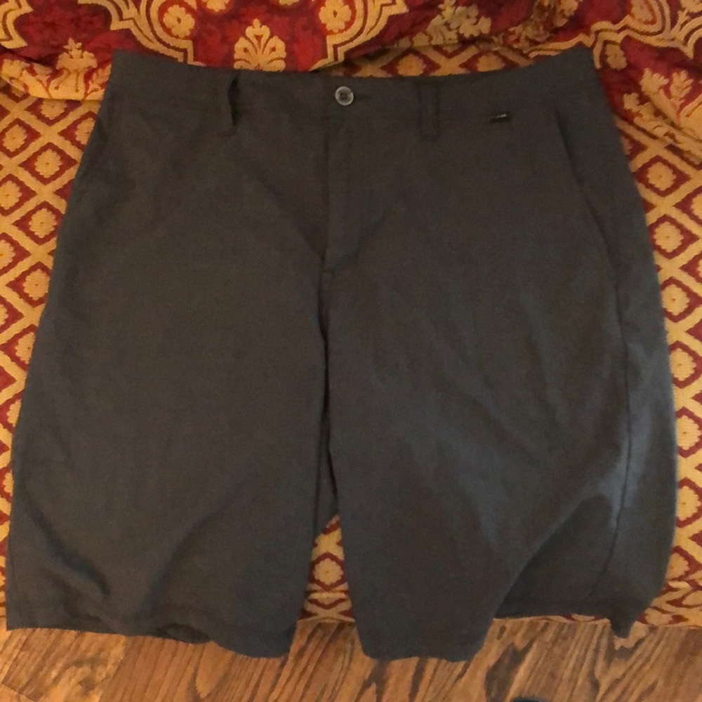 Travis Mathew golf shorts